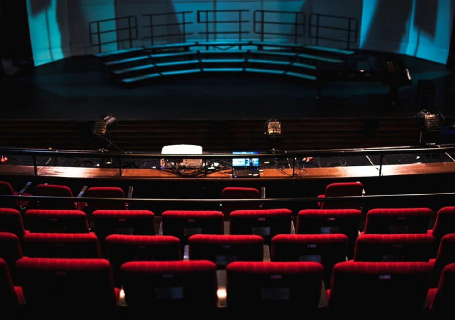 Auditorium acoustic design