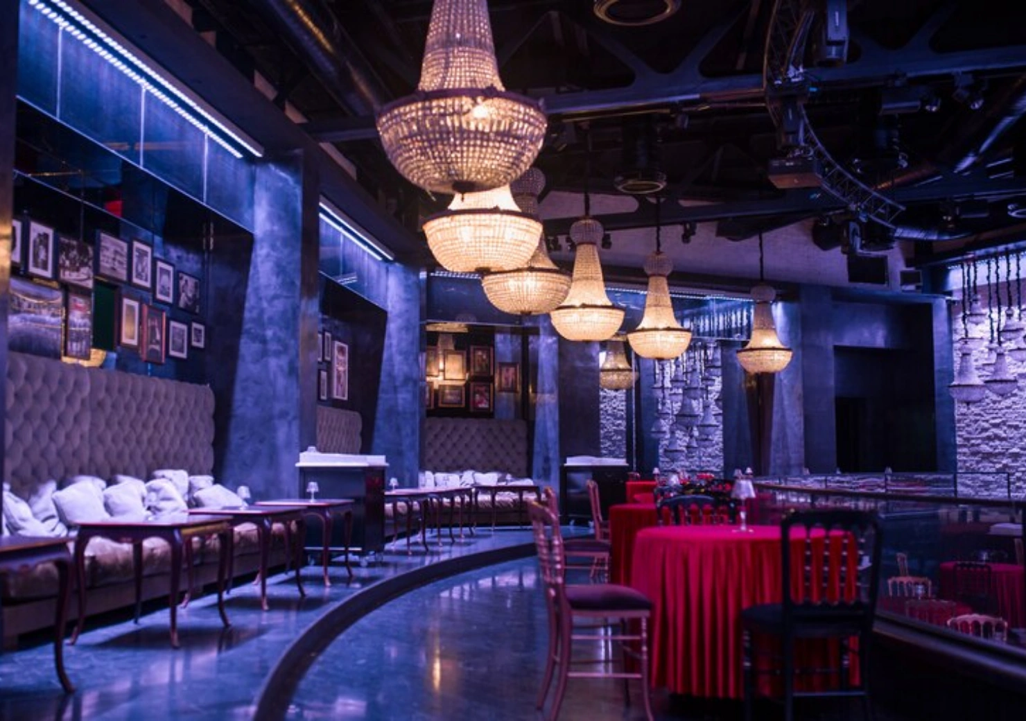 Club & Bar Acoustic Solution / Services